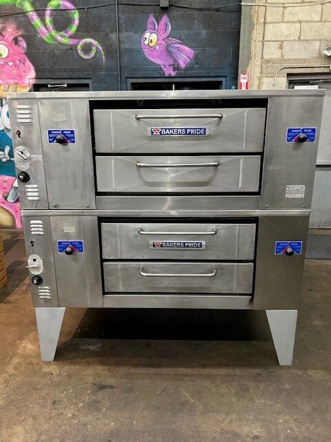 Baker's Pride DS-805 Pizza Oven