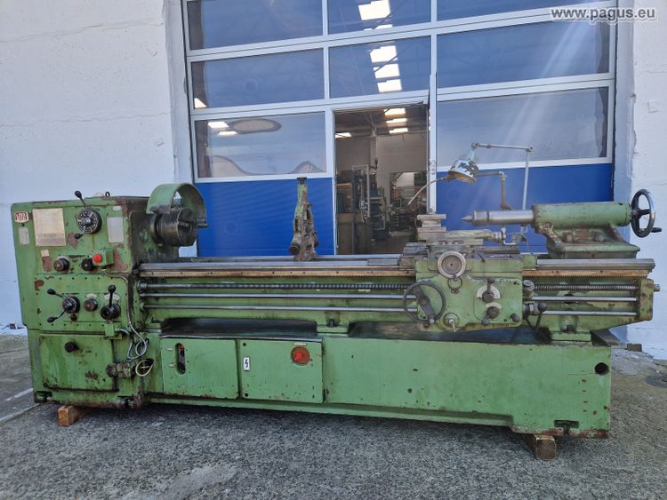 Engine Lathe 2,240 rpm (18 steps) Lathe 2000 mm