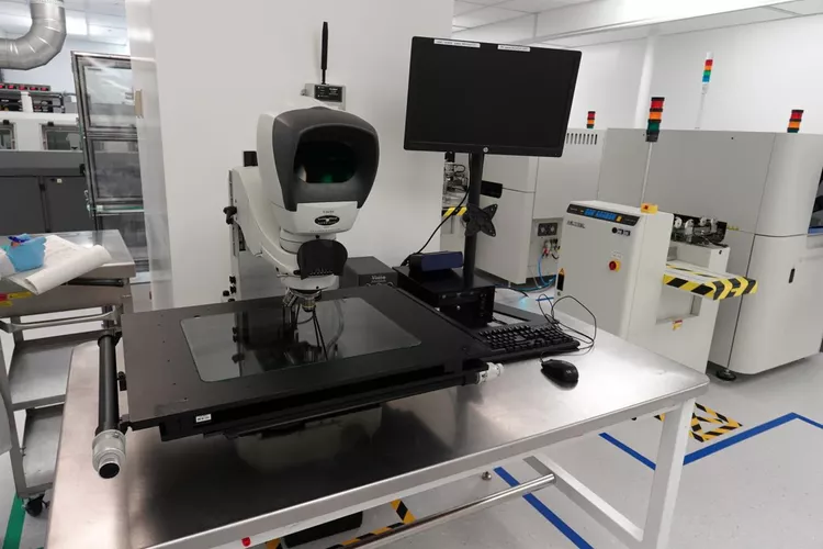 Vision Engineering Hawk Elite Optical Measuing microscope / Wafer Inspection
