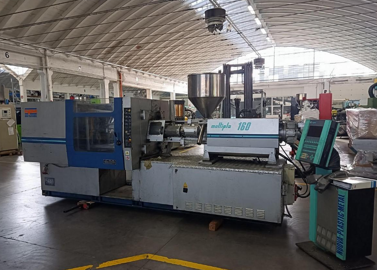 Plastic Metal Multipla 160 160 T