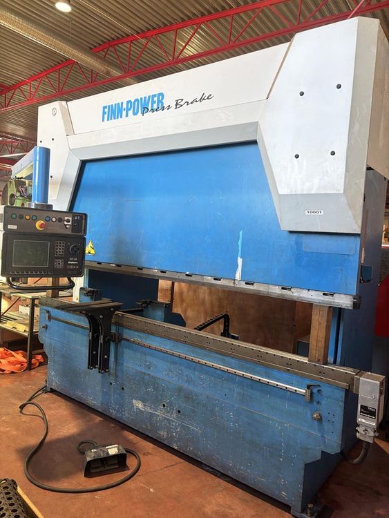 FIN FINN-POWER B125 3060 GC-R-6 125 ton