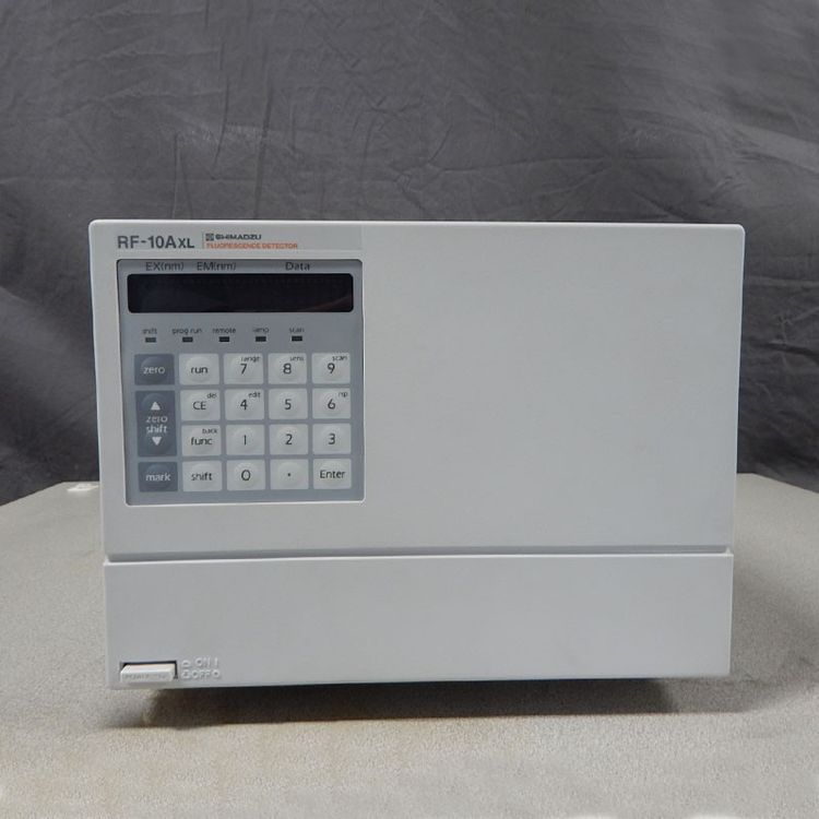 Shimadzu RF10AXL HPLC Fluorescence Detector