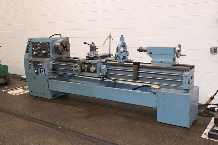 Toolmex Engine Lathe 1600 RPM TUG-40