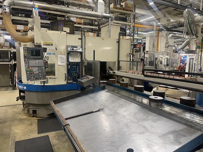 Okuma OSP U-100L 3300 rpm LVT 400-M 3 Axis