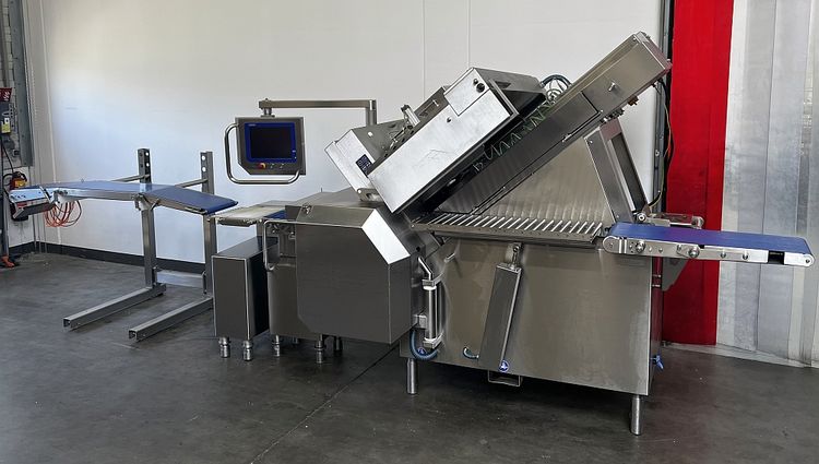 Weber CCS 404 MLC Computer Slicer with cpl. weighing Line