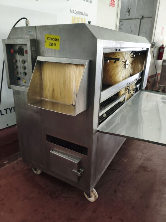 XUCLA, BELLY AND HAM WASHING MACHINE