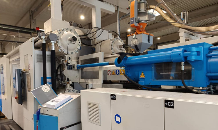 Krauss Maffei 650 GX SP 3000 650 T