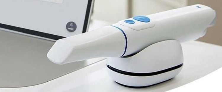 5 Others i900 Mobility Wireless 3D Intraoral Scanner Brand new in box with 3 years warranty which is valid globally