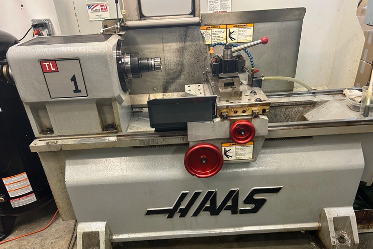 Haas Control CNC (Haas) 2,000 RPM TL-1 2 Axis