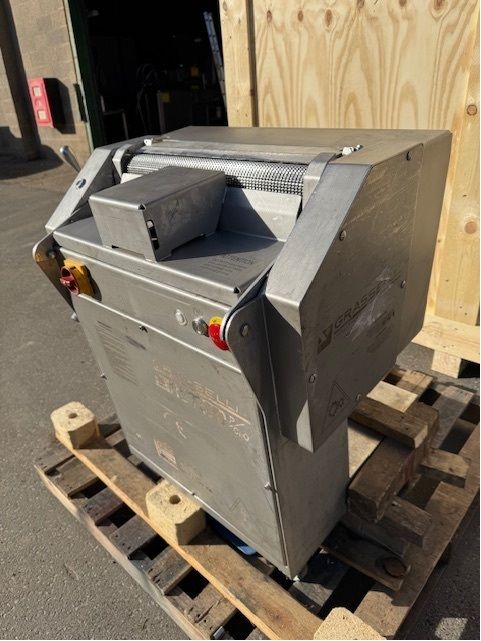 Grasselli RST520P / CLO Skinning Machine