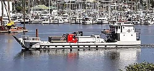 LANDING BARGE - CARRY CAPACITY 70 TONNES