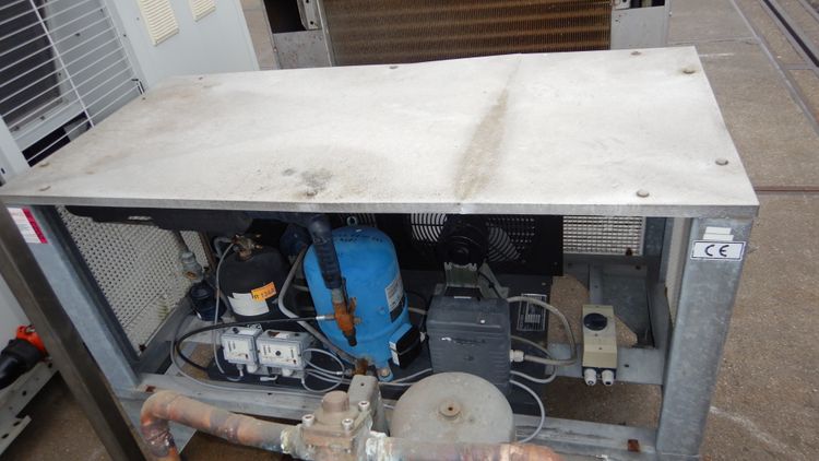 Danfoss, Maneurop MTZ40JH4AVE Cooling capacity with refrigerant: R449A