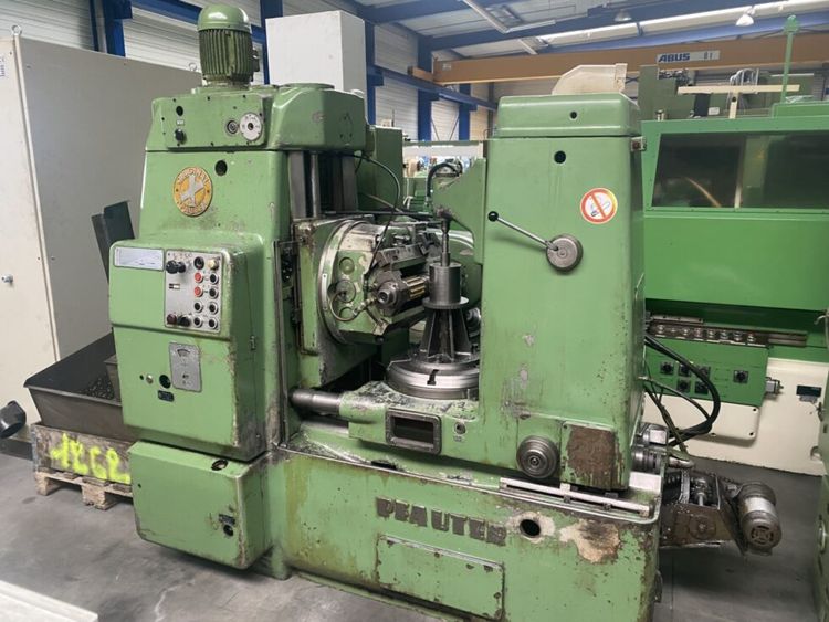 Pfauter P 400 Variable Gear Hobbing Machine - Vertical