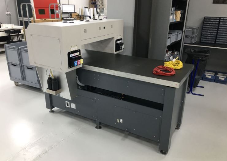 Azon 580 x 1,200 mm 1.2 flatbed printing machine