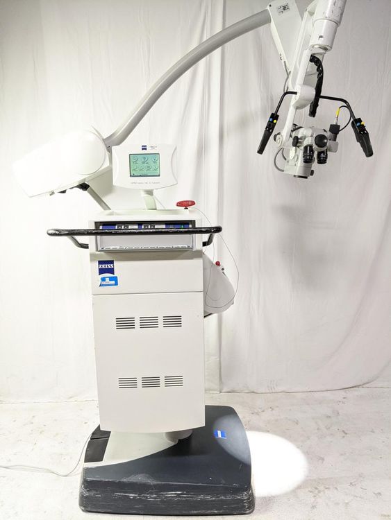 ZEISS OPMI Vario / NC 33 System Surgical Microscope System