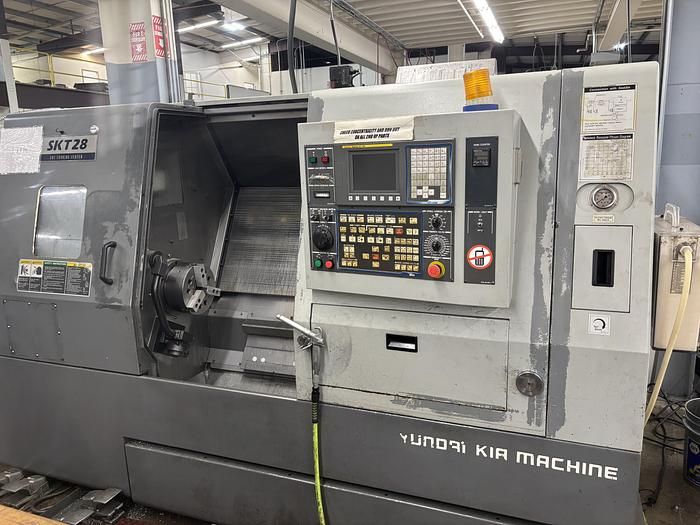 Hyundai CNC Control 3600 RPM SKT-250 2 Axis