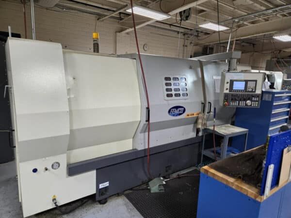 Femco Fanuc 0i-TC CNC control 2500 RPM HL-55S x 1250 2 Axis