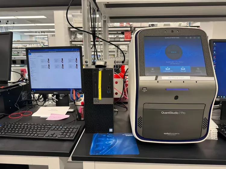 Thermo Fisher QuantStudio 7 Pro, Real - Time PCR System