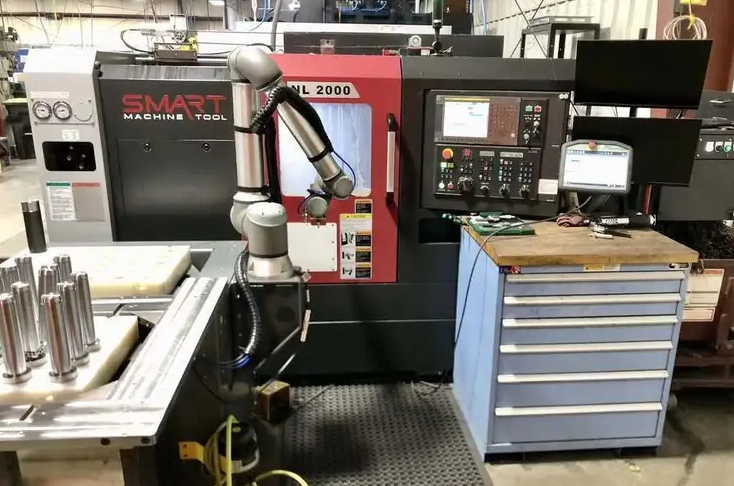 CNC (Fanuc Oi-TF) 4,500 RPM SMART NL-2000 3 Axis