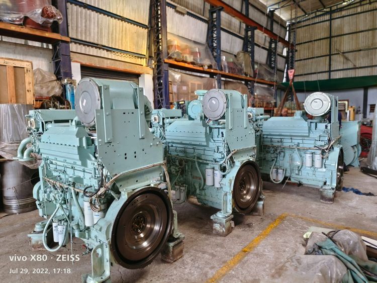 3 Cummins KTA 19 DM 1 MARINE HIGH PRESSURE PUMP ENGINES