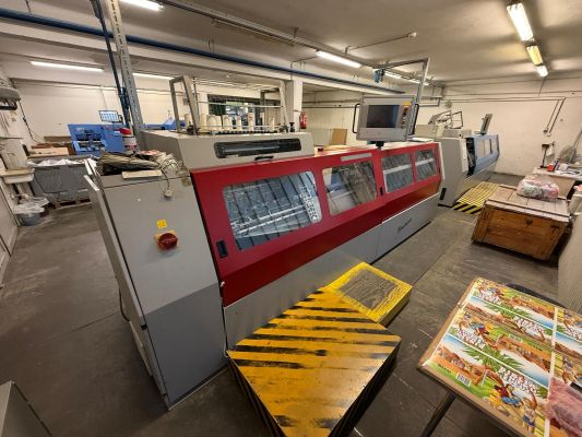 MULLER MARTINI Ventura 3215 Sewing Machine