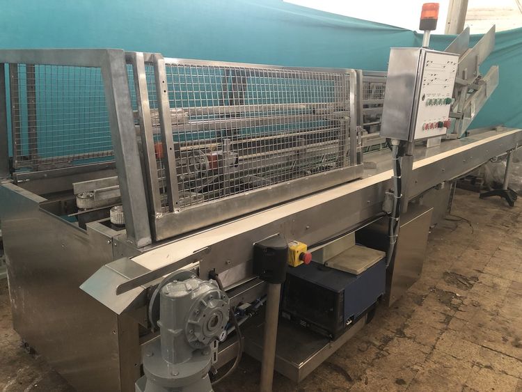 Freemantle T7 Biscuit Cartoning Machine: