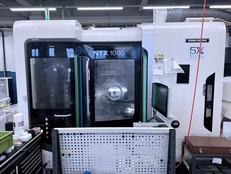 DMG Fanuc F31iB5 with CELOS 5000 RPM Mori NTX 1000 7 Axis