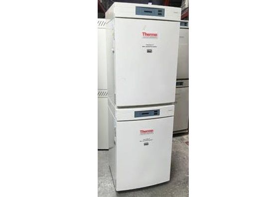 Thermo 3110 CO2 Water Jacketed Incubator
