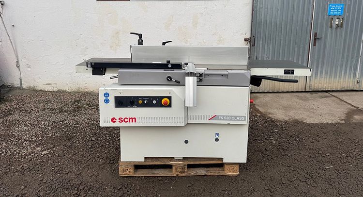 SCM FS 520 CLASS