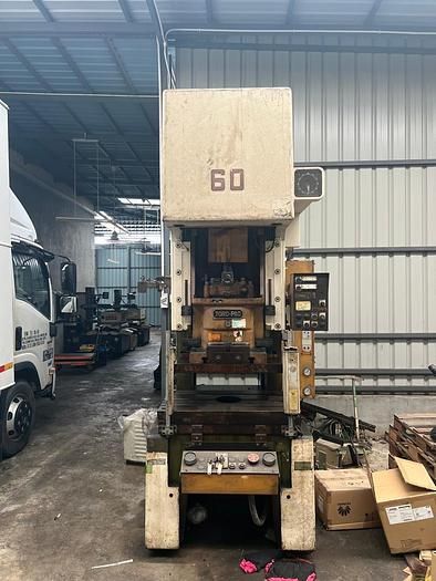 Amada 60T-1 60 Ton