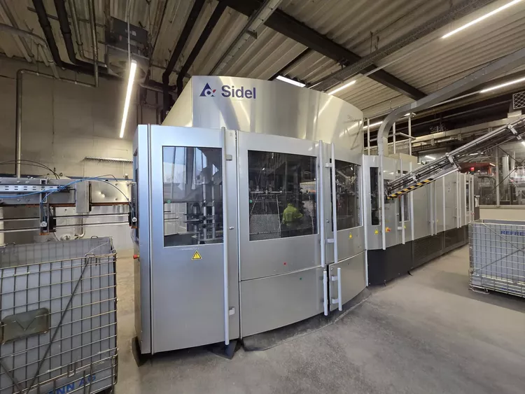 Krones, Sidel Line for Non-Returnable PET bottles