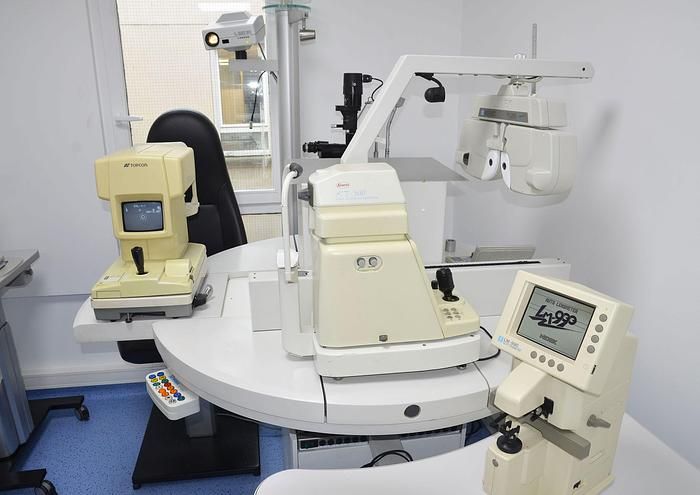 Nidek Ophthalmological Consultation Table