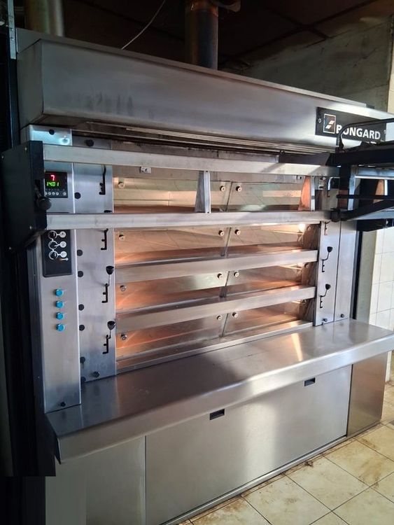 Bongard Cervap 750-8-186 Fixed Deck Oven