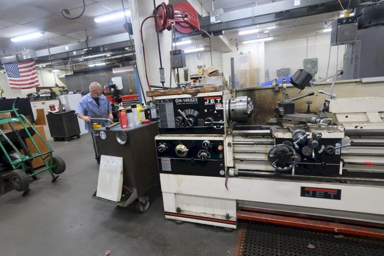 Jet Engine Lathe 1,800 RPM GH-1450 XZ