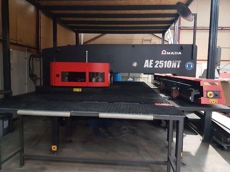 Amada AE 2510 NT 20 tons