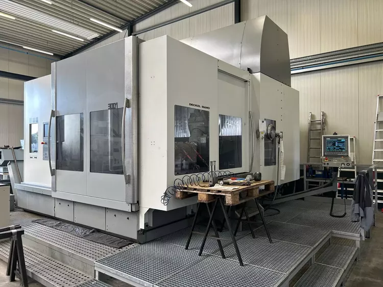 DMG DMU 200 P 5 Axis