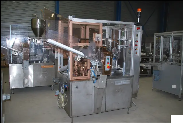 Nordenmatic NM 700 C, TUBE FILLER AND SEALER
