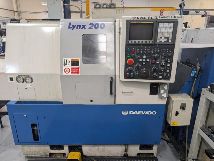 Daewoo CNC CONTROL Variable Speed LYNX 200 2 Axis