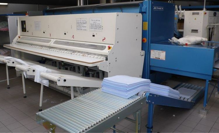 Jensen Caroline large flatbed folder