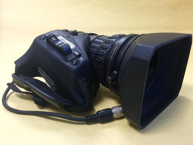 Fujinon HA 18 x 7.6 BERM-M48 Zoom Lens