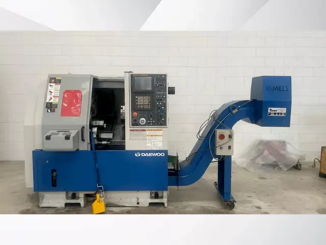 Daewoo FANUC 5000 1/MIN Lynx 210B 2 Axis