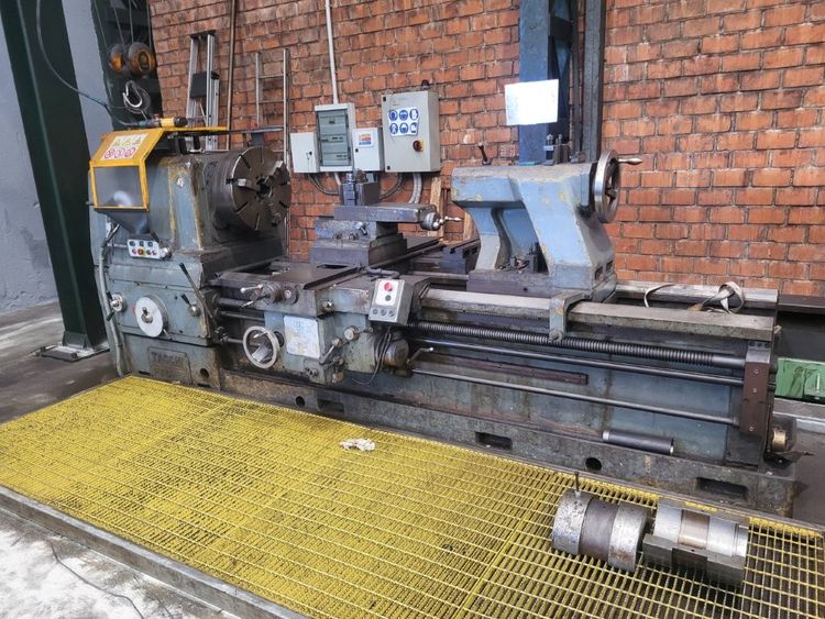 Tacchi Engine Lathe 700 rpm FTC 51 500 × 2000