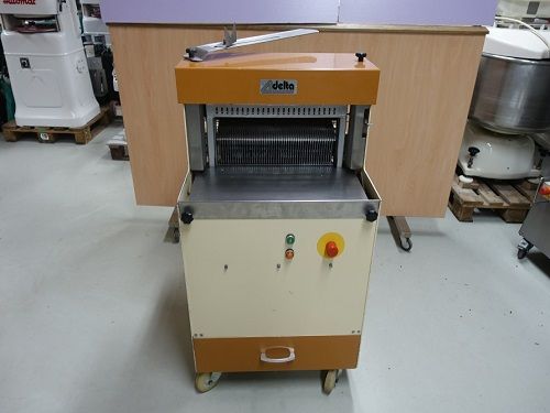 Delta DSP 45/9 Bread Slicer