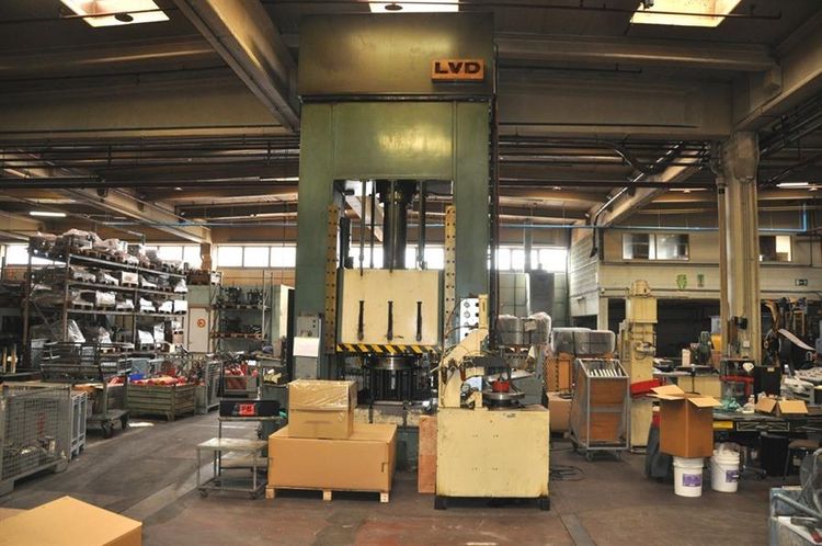 LVD EMF 250 Ton + 100 ton 250 Ton