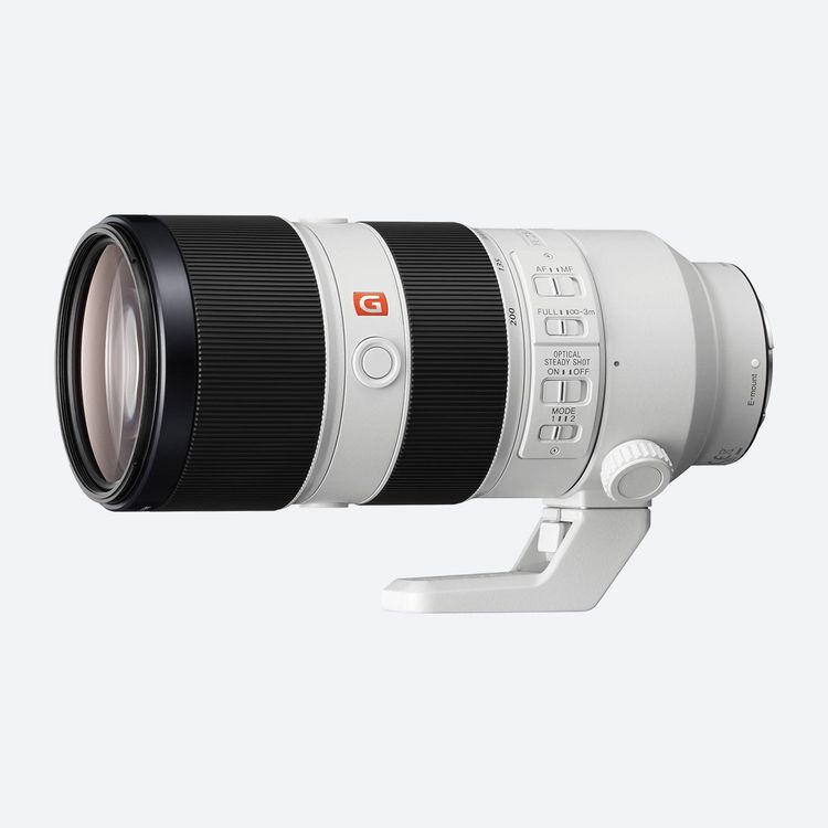 Sony FE 70-200mm f/2.8 GM Lens Kit