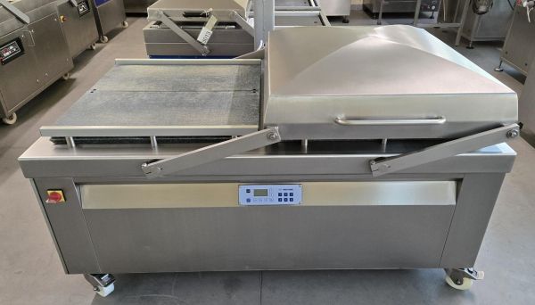 Multivac C 550, Double-chamber vacuum packing machine