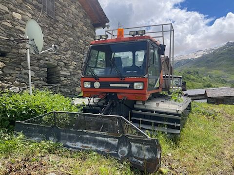 Pistenbully PB130D