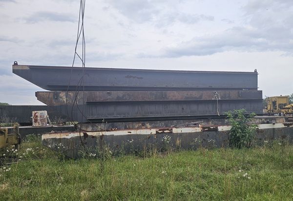 2  Pin Together Pontoons & Barges