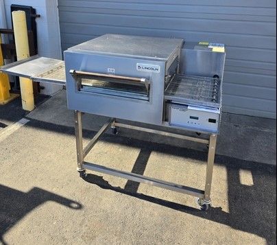 Lincoln Impinger 1116  Single Stack Gas Fired Conveyor Pizza Oven