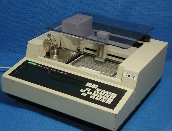 Bio-Rad AS -100 HPLC Automatic Sampler